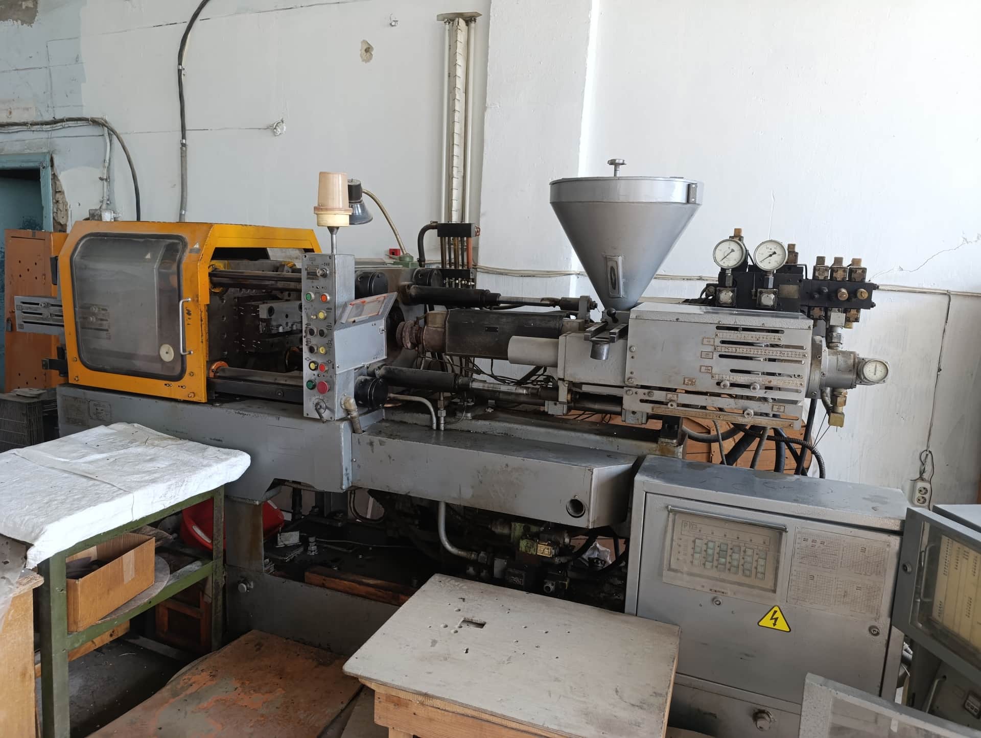 Техническое обслуживание термопластавтоматов: комплексный подход к профилактике и ремонту