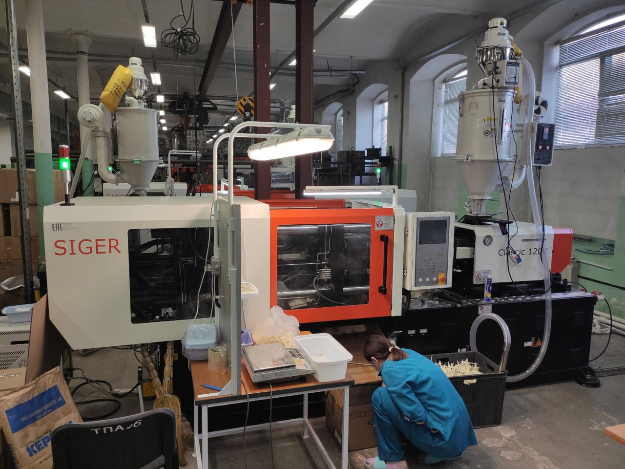 Революция в производстве: передовые технологии термопластавтоматов и автоматизация инжекционных процессов - 1