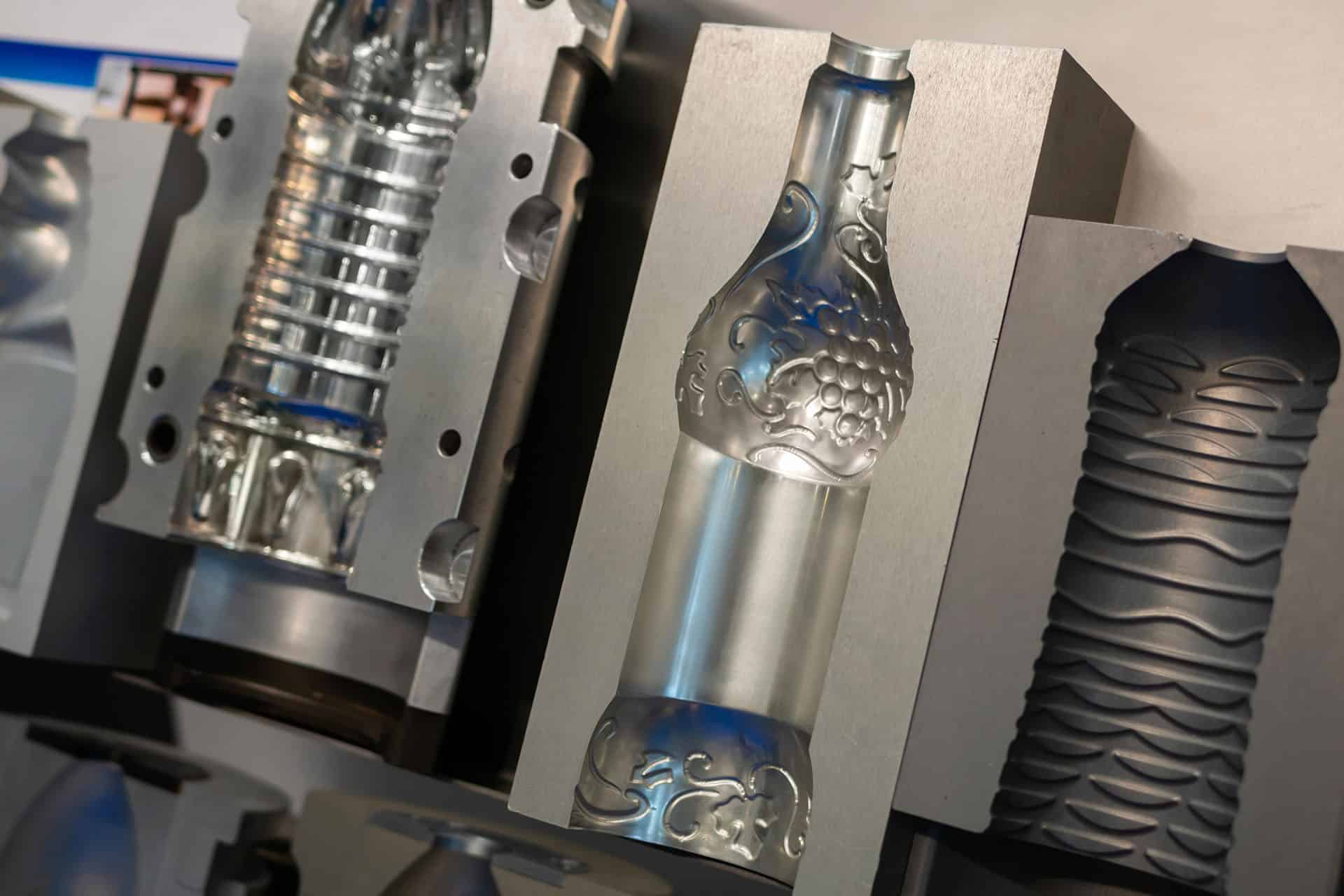 Термопластавтоматы: комплексное сравнение российских и зарубежных инжекционных машин